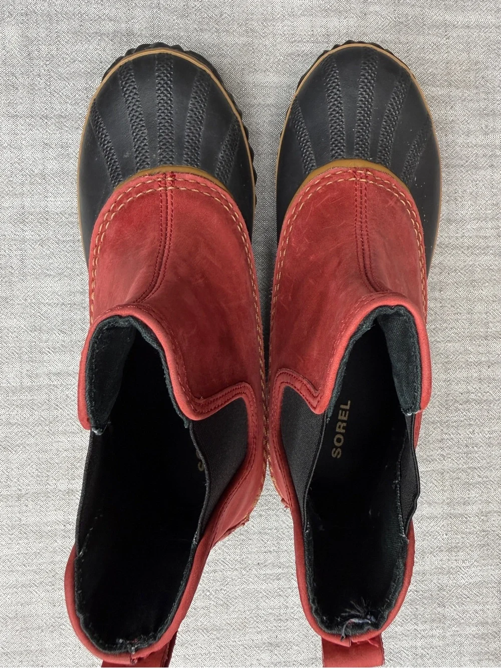 Sorel Out N About Chelsea Waterproof Duck Boots Red Leather US 6
